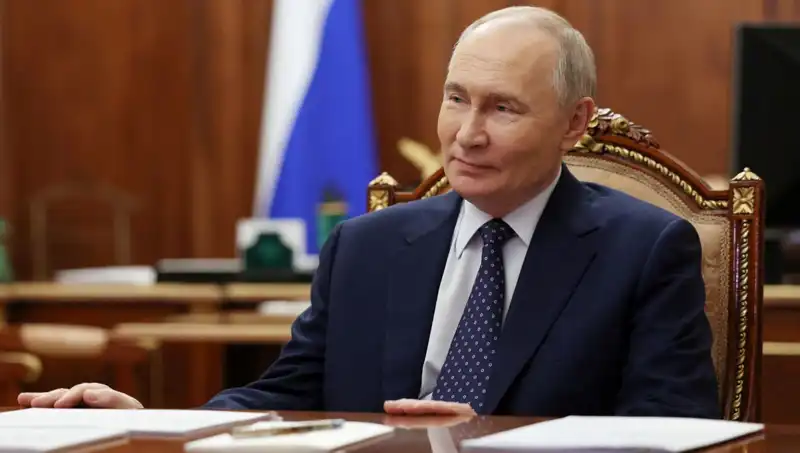 Putinin Uzayda Çin ile Ortak İddialı Planları Herkesi Şaşırttı