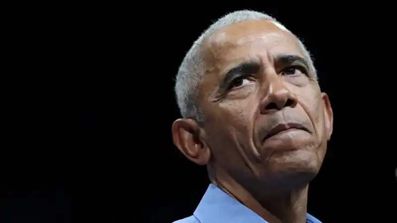 Obama'dan Şaşırtan Açıklama: Uzaylılar Gerçekten Var mı?