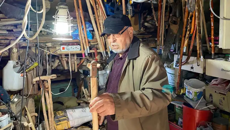 Doğayla İç İçe: Evinin Odunluğunu Sanat Atölyesine Dönüştüren Girişimci