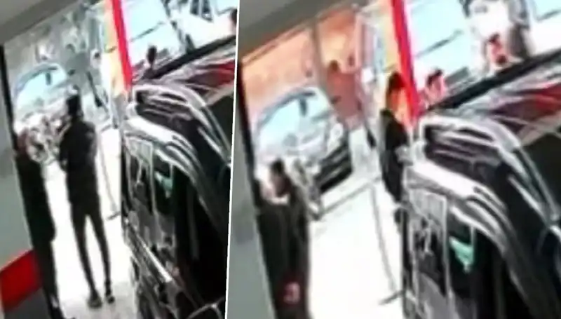 İstanbul'da Galeriye Yönelik El Yapımı Patlayıcıyla Saldırı Gerilimi