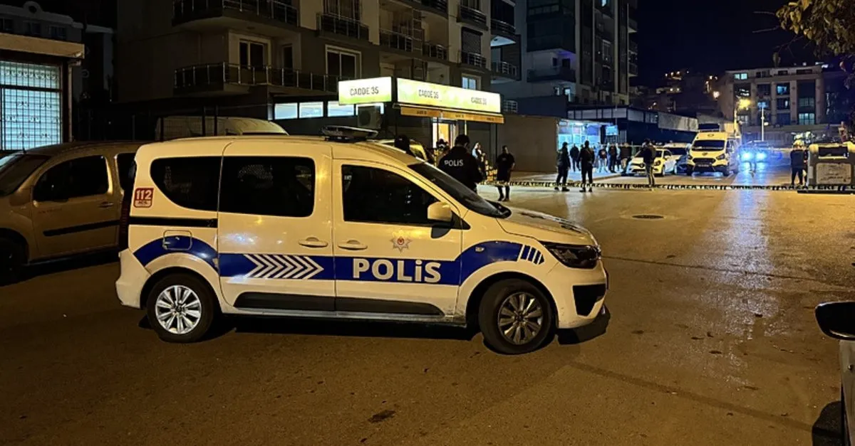 İzmir’de Silahlı Çatışmada Polis Memuru Hayatını Kaybetti