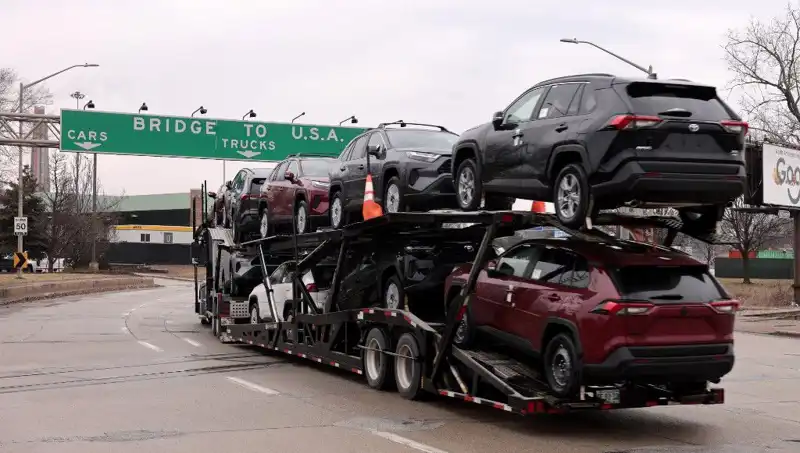 Toyota, ABD Pazarında Hibrit Araç Üretimini Artırma Kararı Aldı