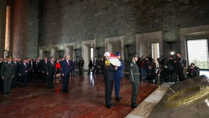 Anıtkabir’de Devlet Erkanının Bir Araya Geldiği Özel Tören
