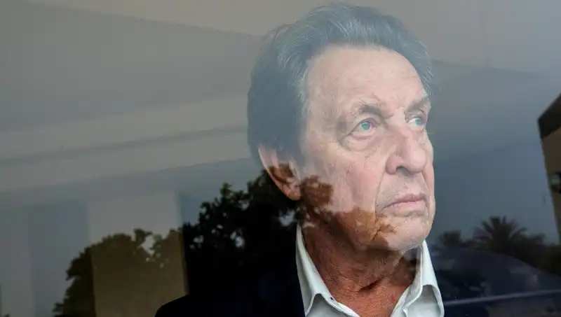 Elon Musk’ın Babası, Geçmişteki Karamsar Olayları Açıklıyor: “Kızımı Büyücülüğe Kurban Edeceklerdi”