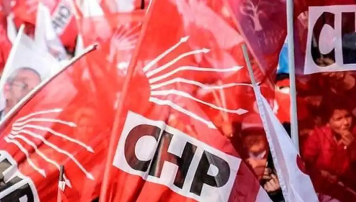 CHP'de Şok Gelişme: Ataşehir, Esenyurt ve Sarıyer İlçe Kongreleri İptal Edildi