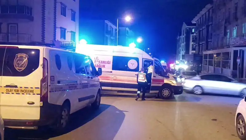 Kırıkkale'deki Silahlı ve Bıçaklı Kavga: 1 Kişi Hayatını Kaybetti, 3 Yaralı