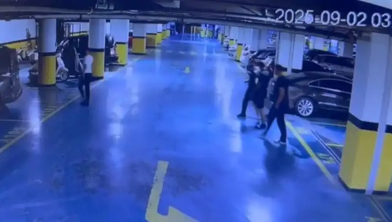 İzmir'de Kaçırılan Tekstilci İş İnsanının İzi Bağcılar'da Bulundu: 15 Milyon Lira Fidye Talepleri