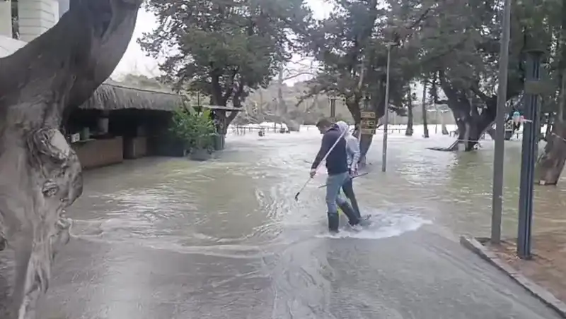 Manavgat Irmağı’nda Su Seviyesi Yükseldi: İşletmeler Zor Durumda