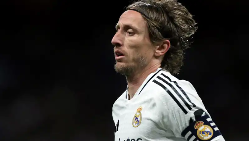 Yıldız Futbolcu Modric, Kendi Kulübünü Satın Aldı ile Futbol Dünyasında Şok Etki Yarattı