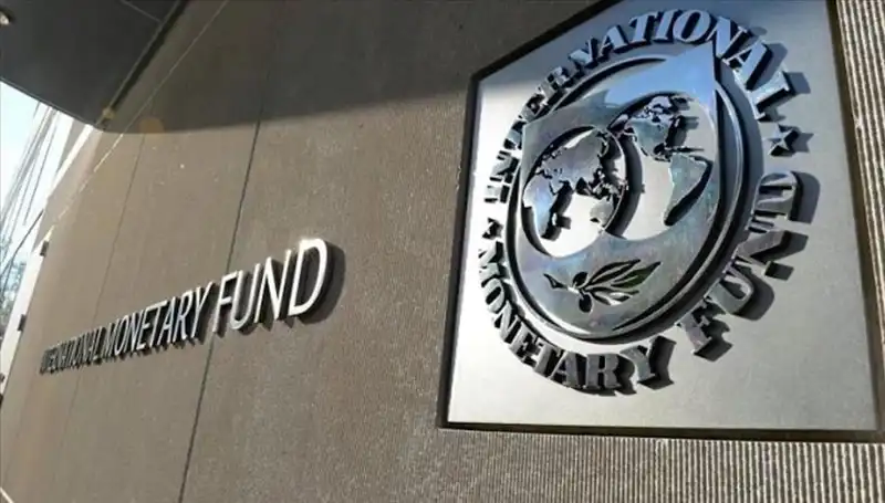 Küresel Kamu Borcu Alarm Veriyor: IMF'den Uyarı ve Beklentiler