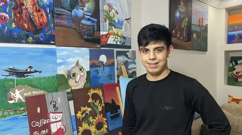 Otizmli Çocuk Ressam Okan’ın Özgün Sanat Yolculuğu: Engel Tanımayan Yetenek