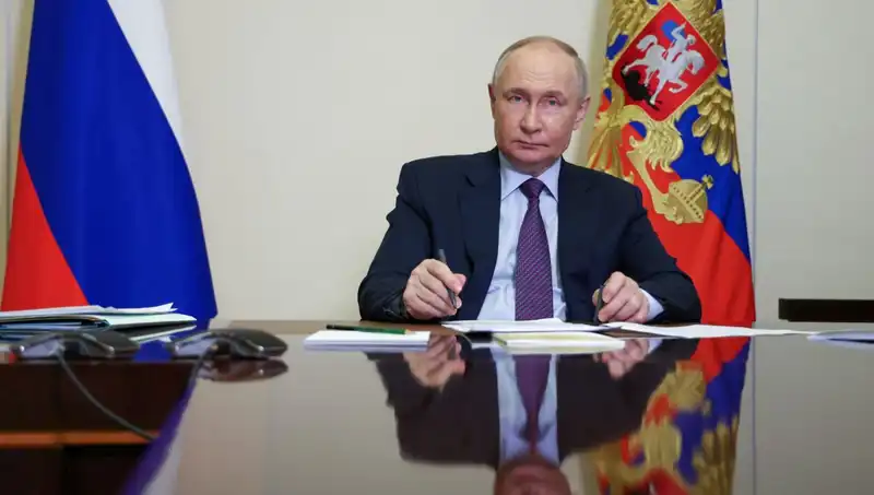 Putin'in Esad'ı Suriye'de Tutma Stratejisi Nedir?