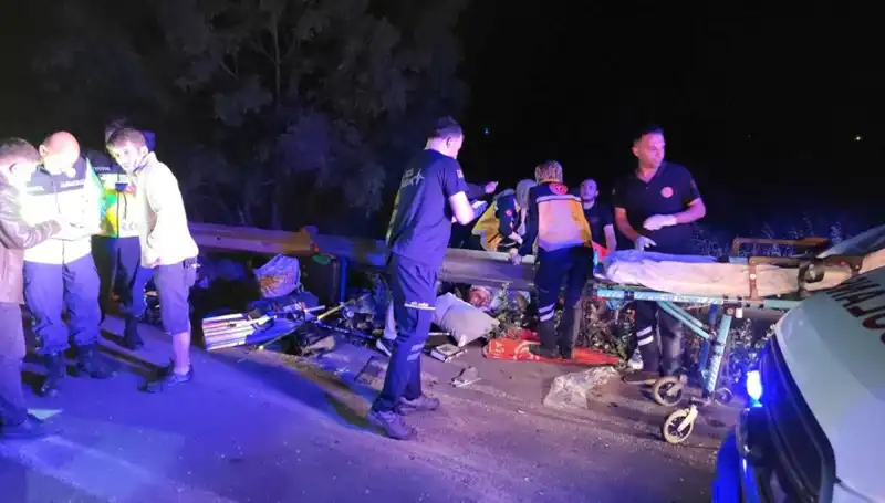 Minibüs Kazası: Dikkat Çeken Anlar ve Yaşananlar