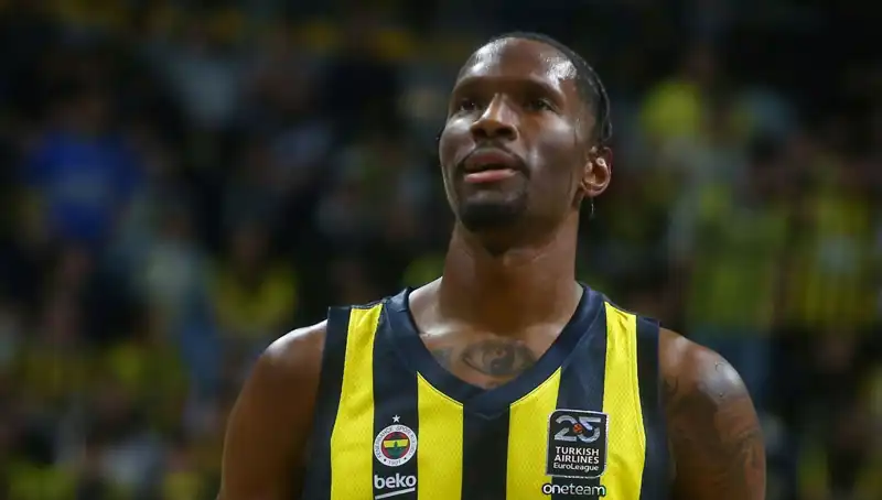 Nigel Hayes-Davis, Yepyeni Bir Macera İçin Takım Değiştirdi!